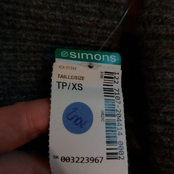 Contemporary for simons turtleneck sweater size XS nwt - Picture 6 of 6